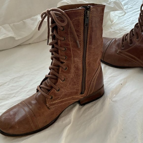 Woman's Skechers -Starship Side Zip Leather Combat Boots Size 9 Very Comfortable - Picture 4 of 14